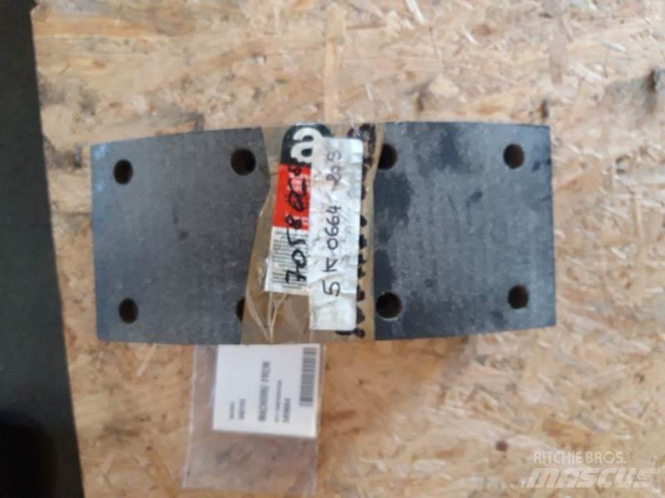 CAT 966C Bånd, kæder og understel
