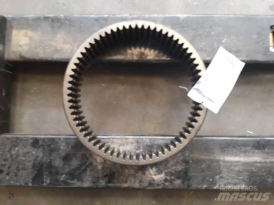 CAT 966E Gear