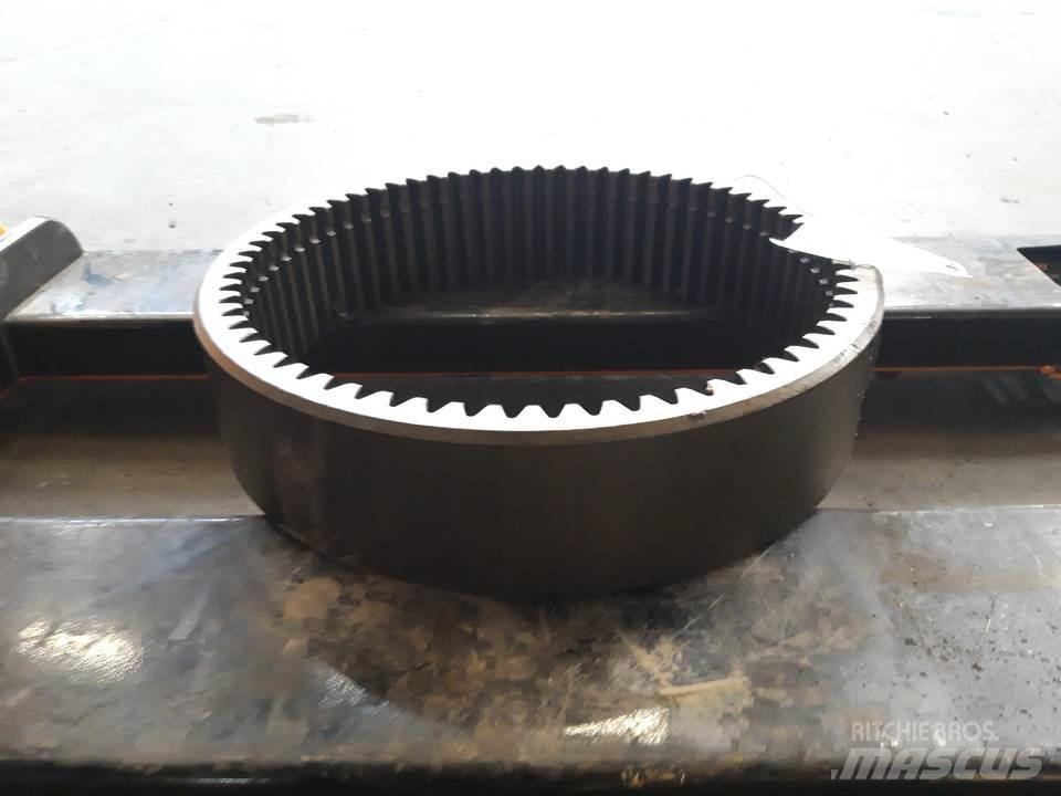 CAT 966E Gear