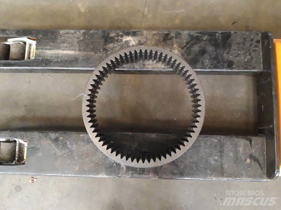 CAT 966E Gear