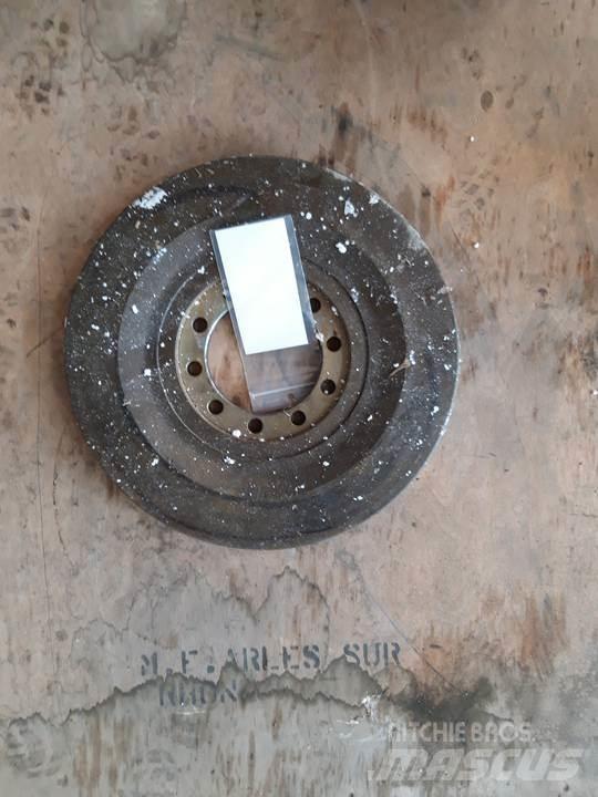 CAT 977K Gear