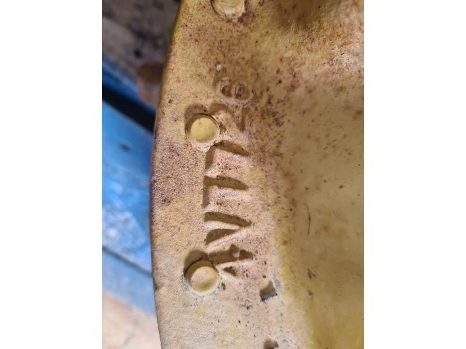 CAT 988B Gear