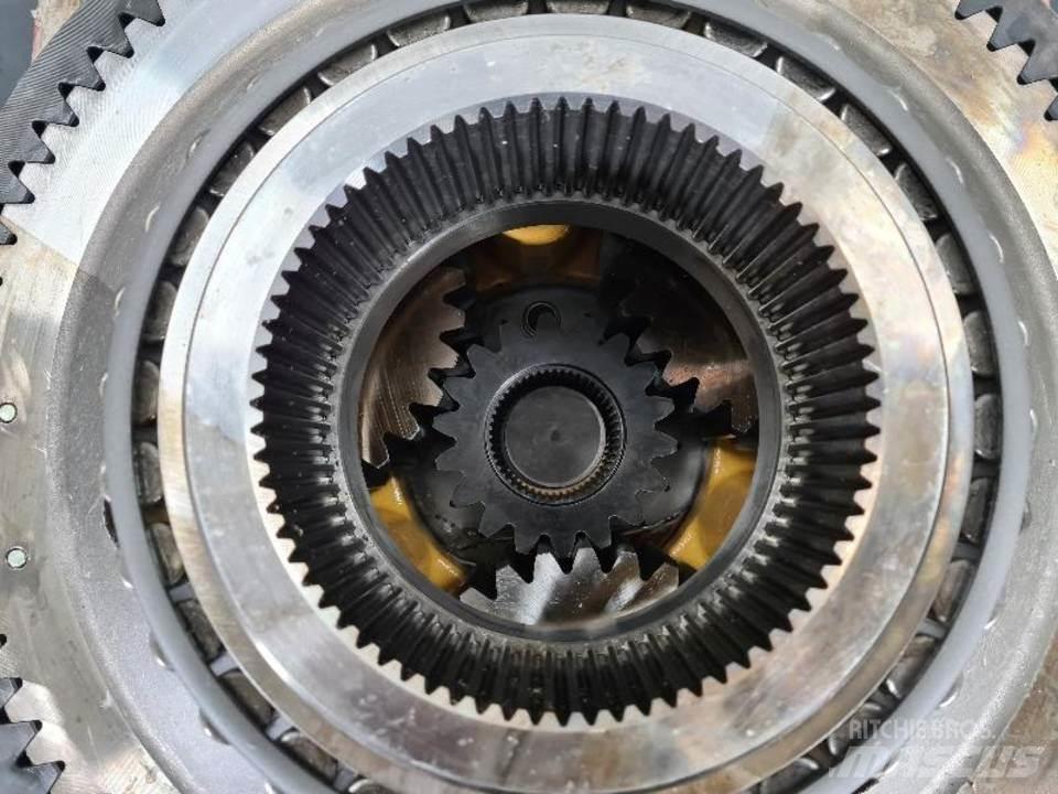 CAT 988G Gear