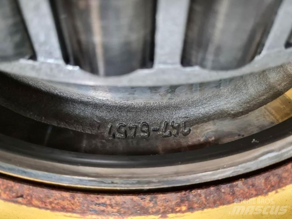 CAT 988G Gear
