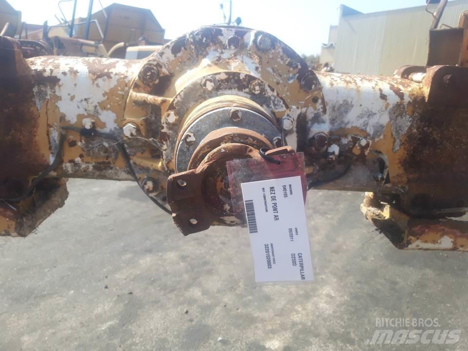 CAT D250D Gear