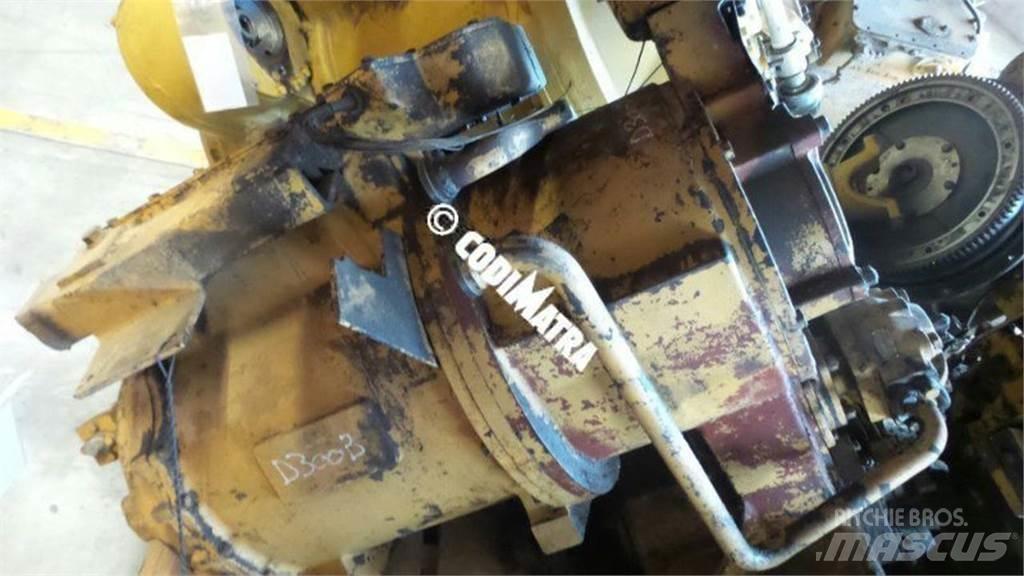 CAT D300B Gear