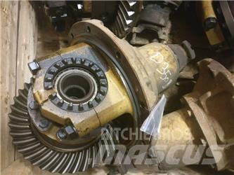 CAT D350B Gear