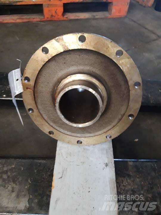 CAT D4E Gear