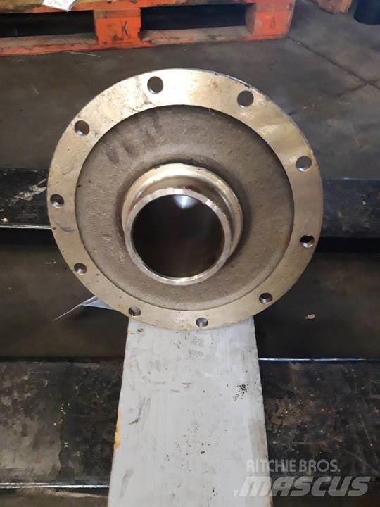 CAT D4E Gear