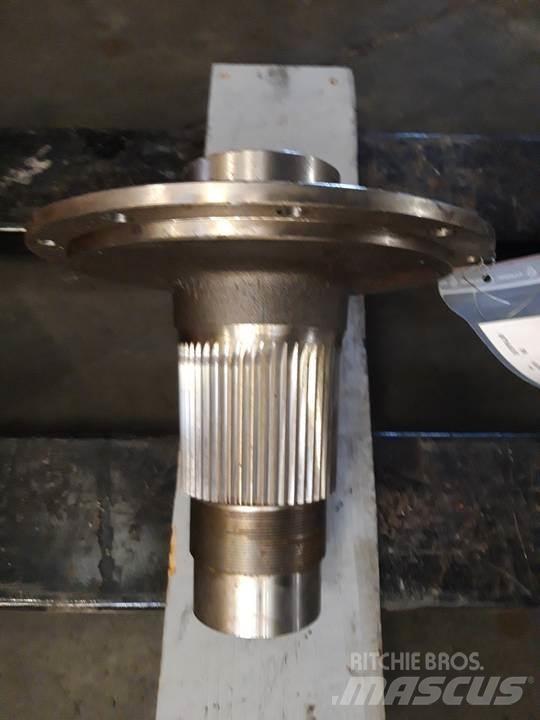 CAT D4E Gear