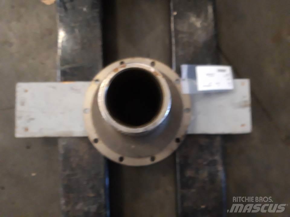 CAT D4E Gear
