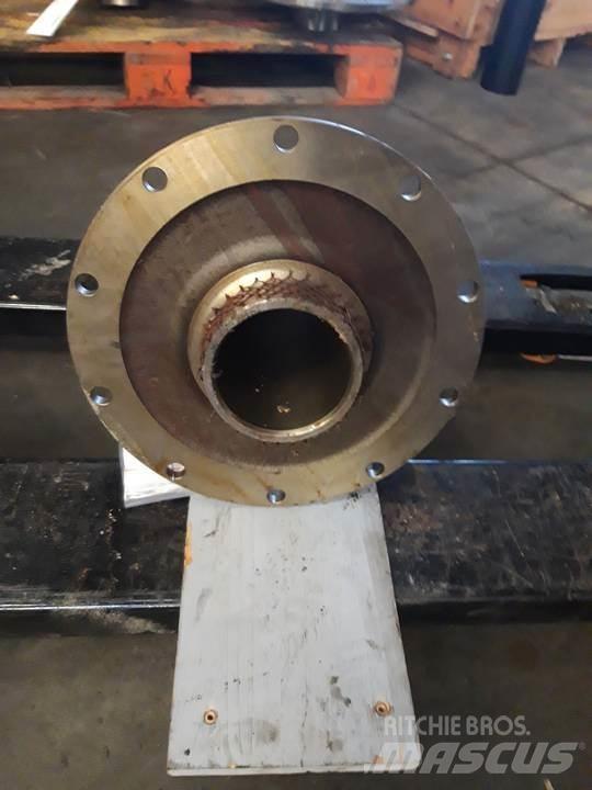 CAT D4E Gear