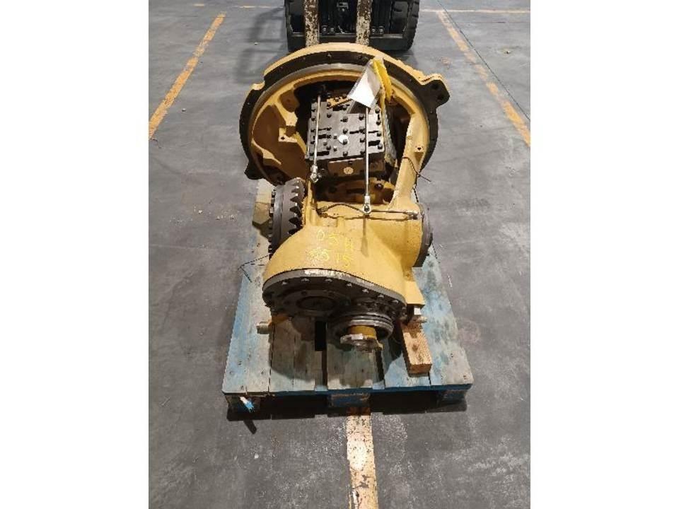CAT D5H Gear