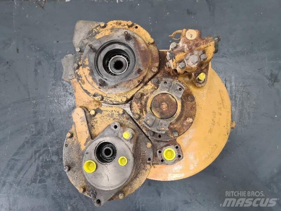 CAT D5H Gear