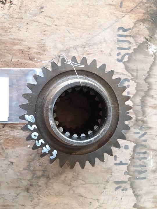 CAT D6C Gear