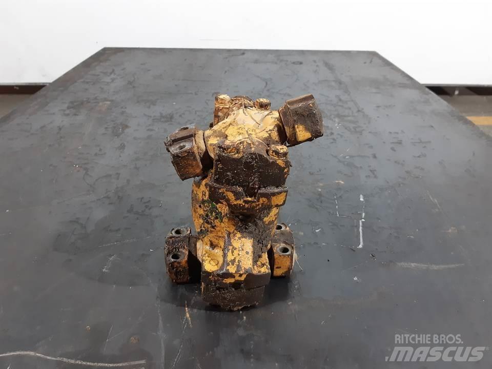 CAT D6RXL Gear