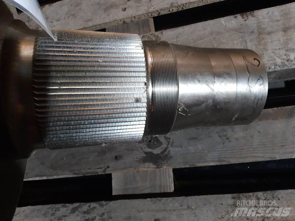 CAT D7F Gear