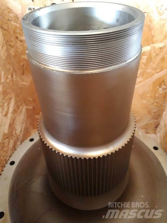 CAT D8H Gear