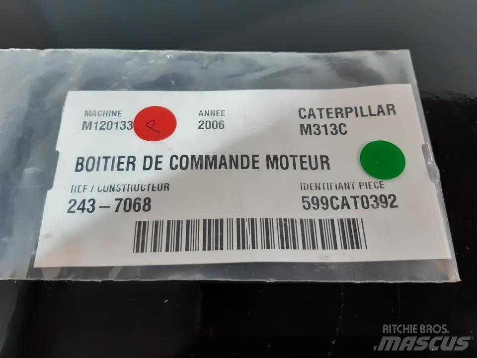 CAT M313C Kabiner og interiør