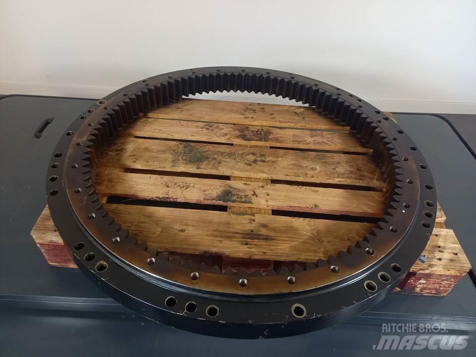 CAT M320F Gear