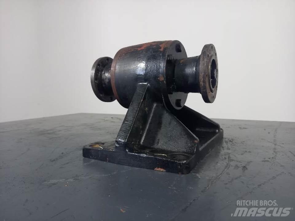 CAT M320F Gear