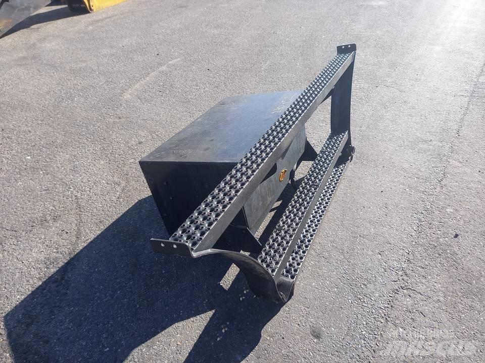 CAT M320F Kabiner og interiør