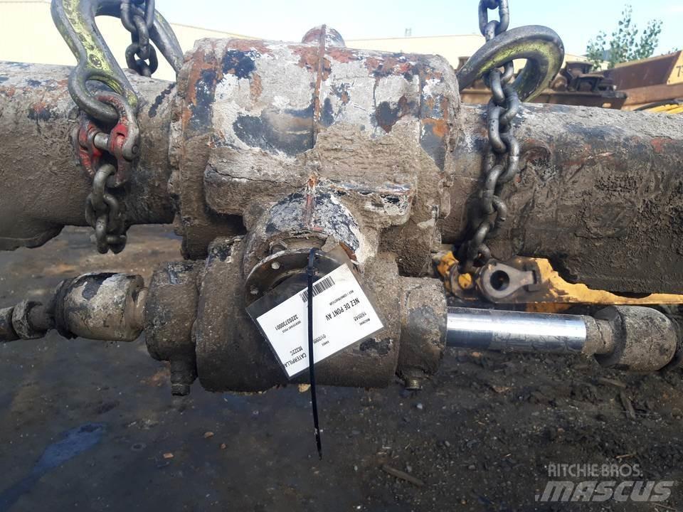 CAT M322C Gear