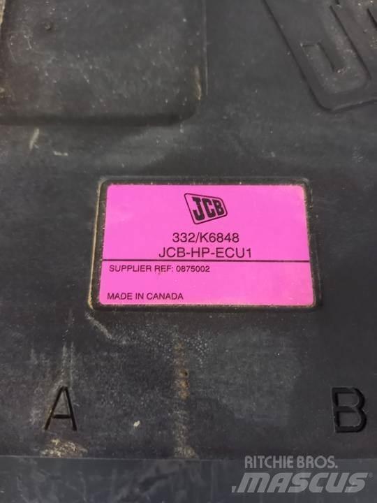 JCB JS190 Kabiner og interiør