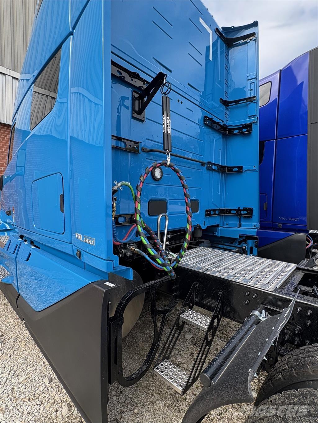 Volvo VNL Andre lastbiler