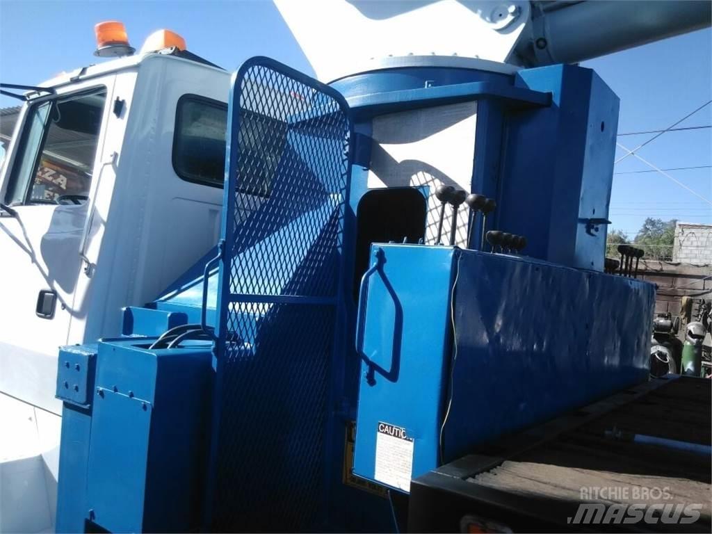 Manitex 30100 Lastbil med kran