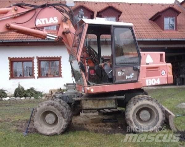 Atlas 1304 Gravemaskiner på hjul