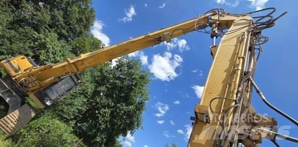 CAT 330 BL Gravemaskiner på larvebånd