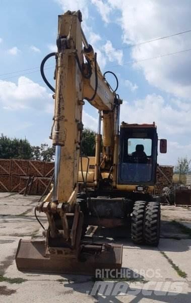 Komatsu PW 170 Gravemaskiner på hjul