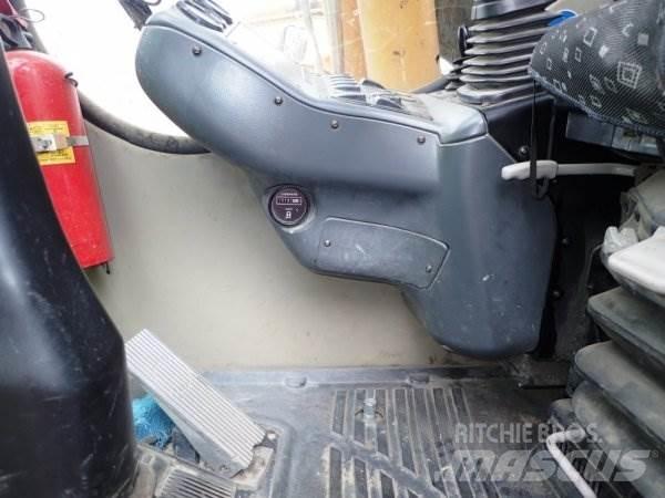 Liebherr A 314 Gravemaskiner på hjul