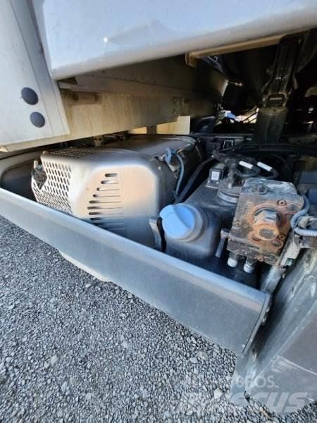 MAN TGL 8.220 Lastbil med lad/Flatbed