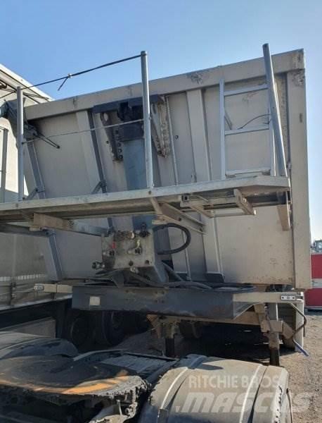 Panav x Semi-trailer med tip