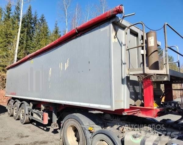 Schwarzmüller x Semi-trailer med tip