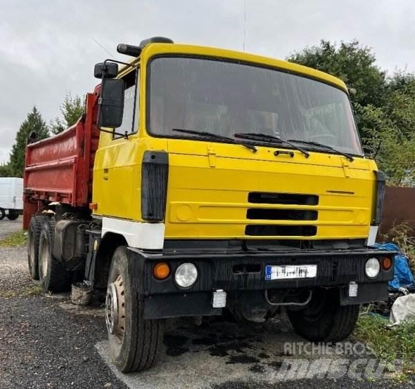 Tatra T815 Lastbiler med tip