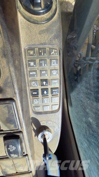Volvo EW 140 D Gravemaskiner på hjul