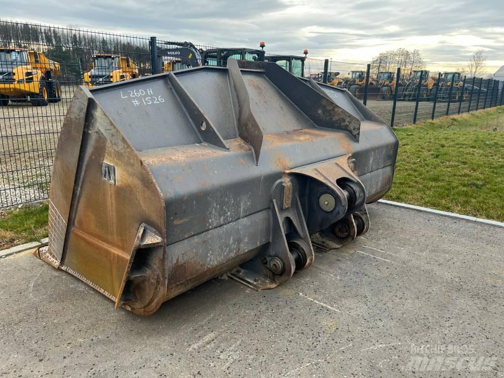 Volvo L 260 H Læssemaskiner på hjul