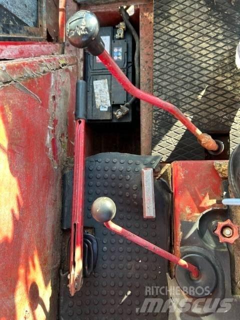 International 955-A Traktorer