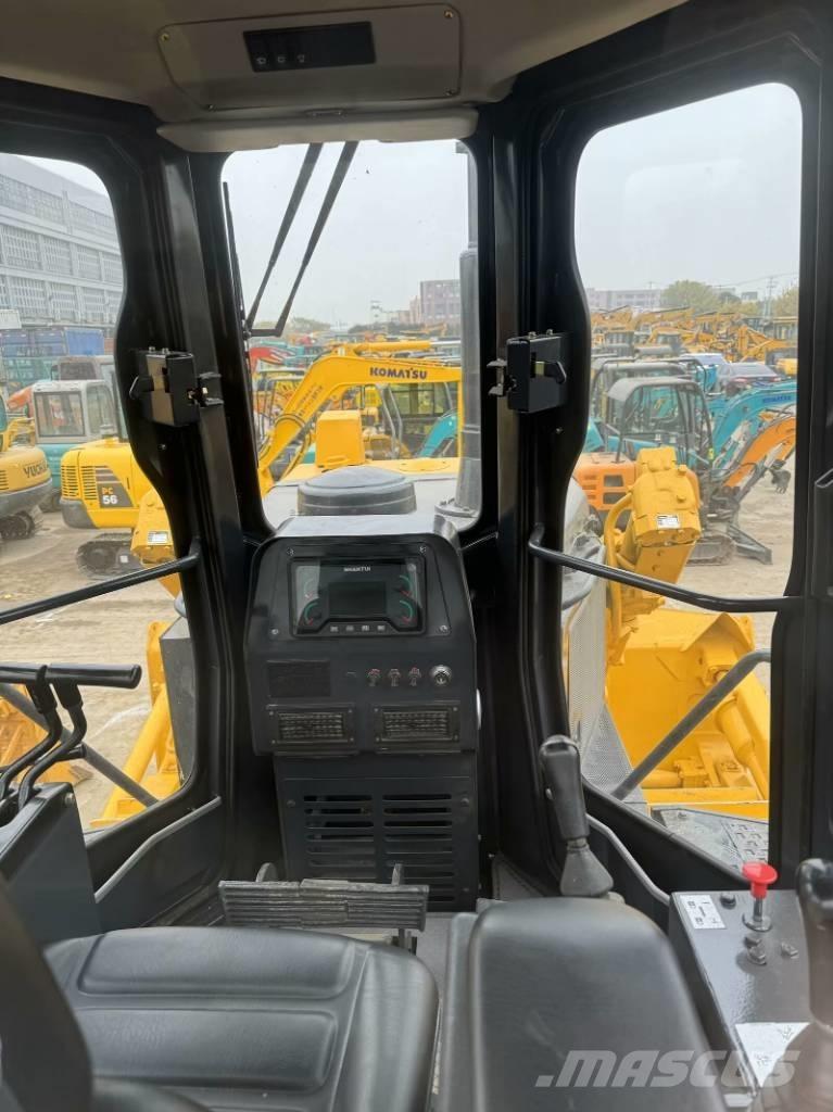 Shantui SD 32 Bulldozer på larvebånd