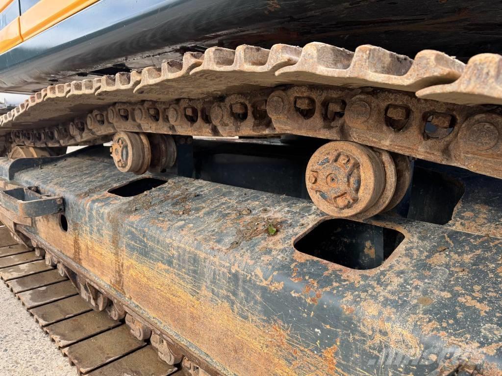 Hyundai HX 330 AL Gravemaskiner på larvebånd