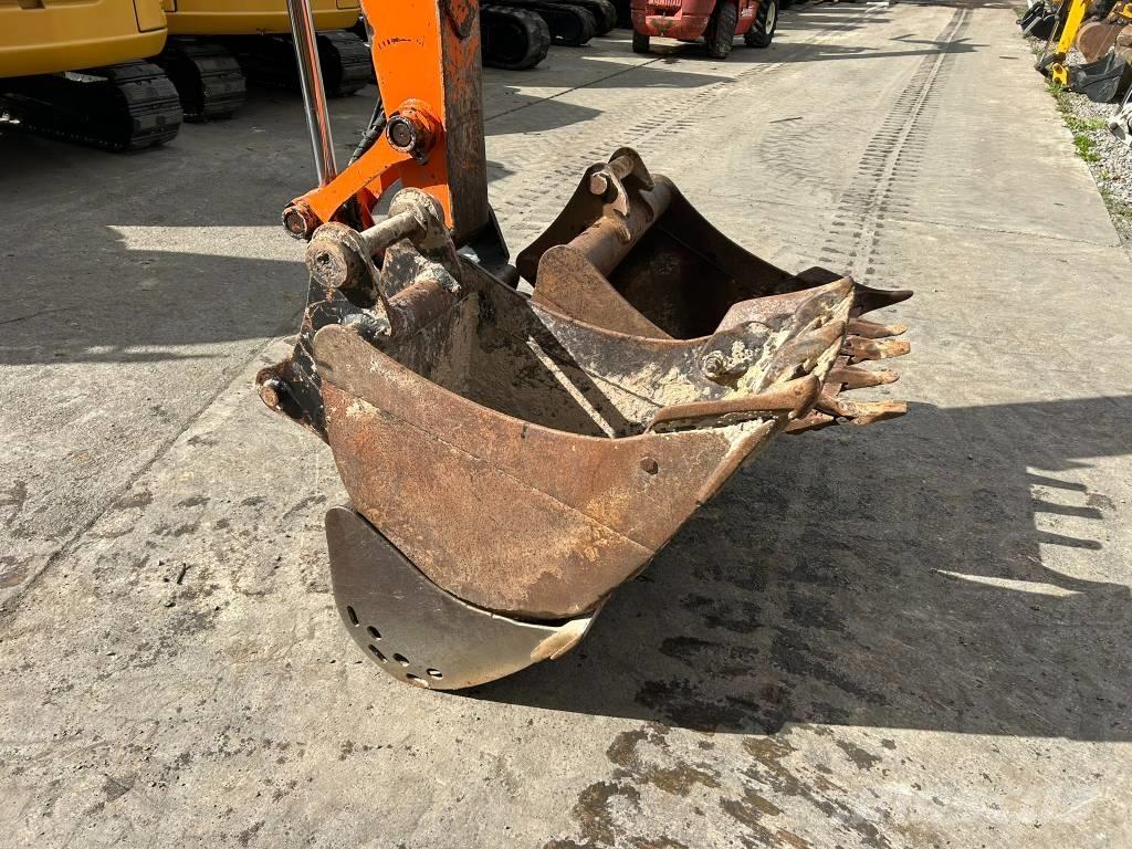 Hitachi ZX 80 SB Midi-gravemaskiner 7t - 12t