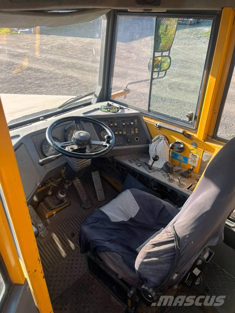 Volvo A 30 C Terrængående lastbiler