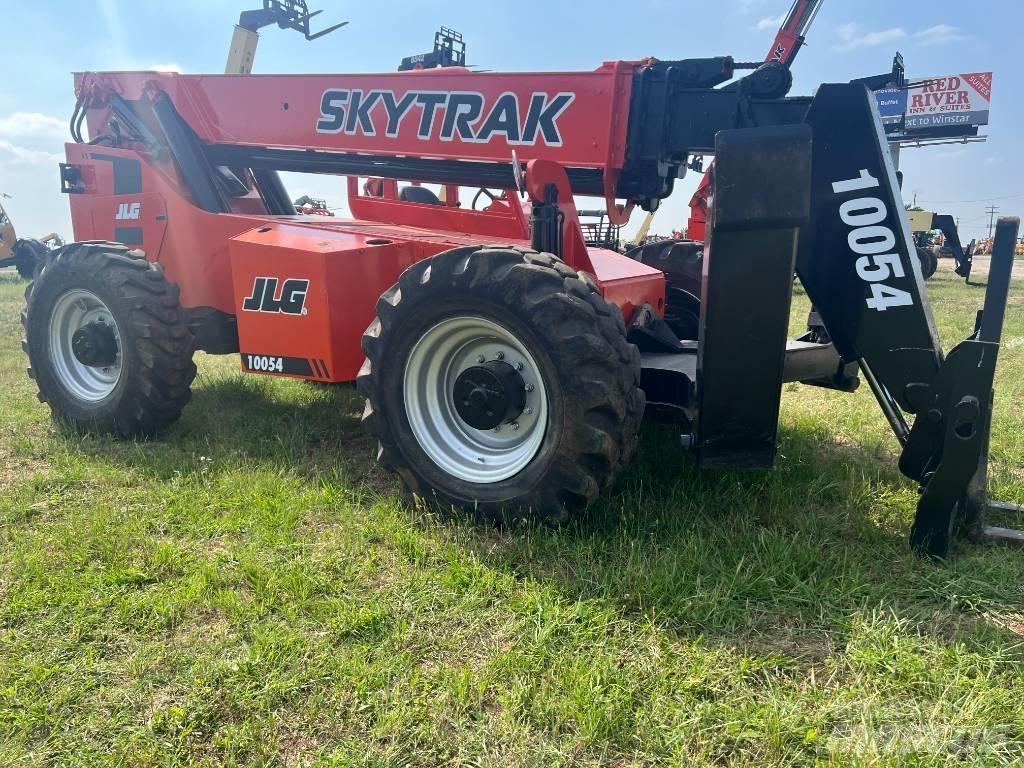 SkyTrak 10054 Gaffeltrucks - andre