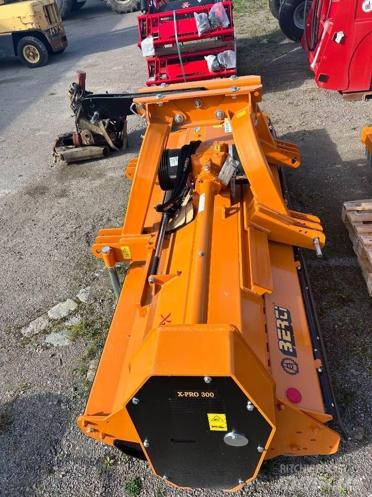 Berti x pro 300 Græsklippere og skårlæggere