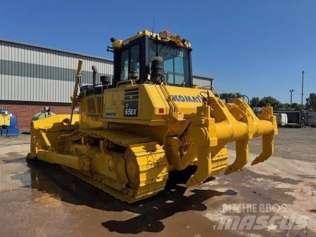 Komatsu D65EX-18 Bulldozer på larvebånd