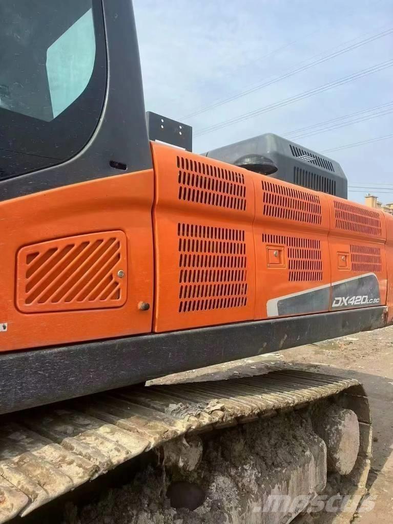 Doosan DX420LC Gravemaskiner på larvebånd
