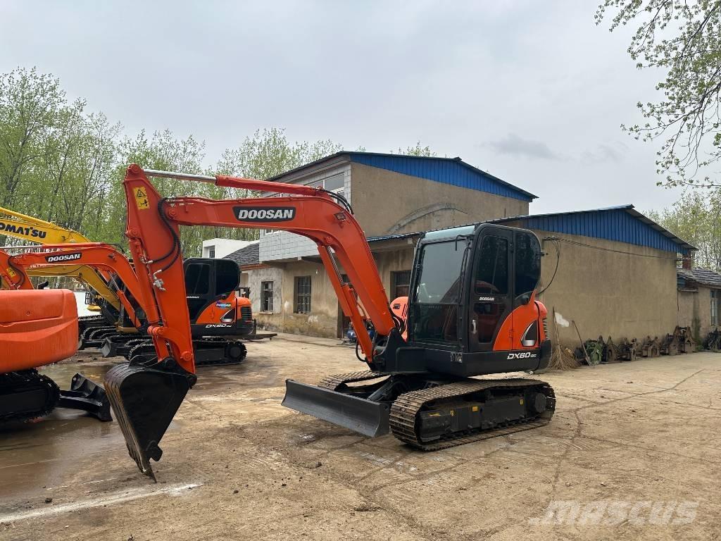 Doosan DX60 Gravemaskiner på larvebånd